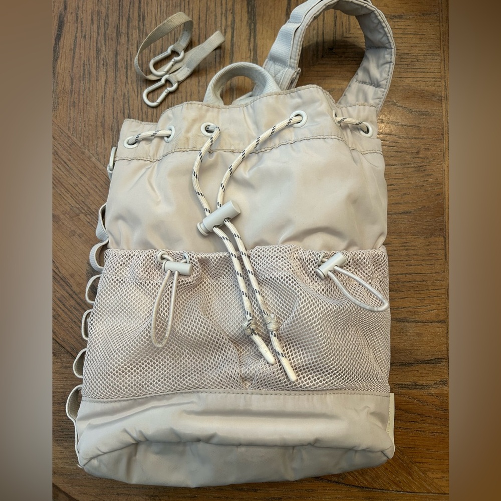 Dagne Dover sling bag